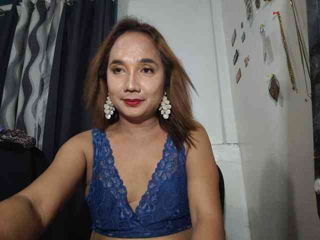 Kissescum4u Sex Cam Show