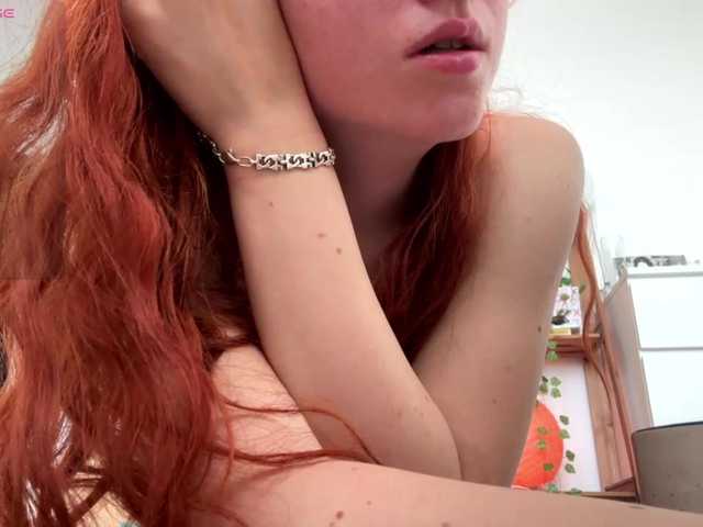 cherrrylips live cam on BongaCams