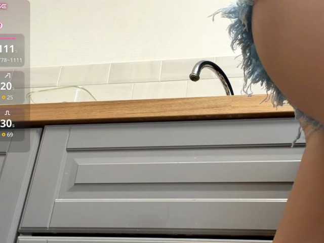 cherrrylips live cam on BongaCams