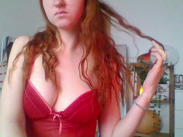 cherrrylips live cam on BongaCams