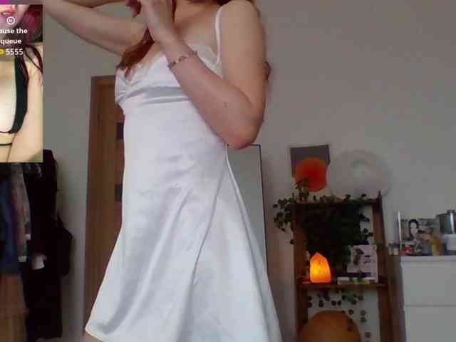 cherrrylips webcam