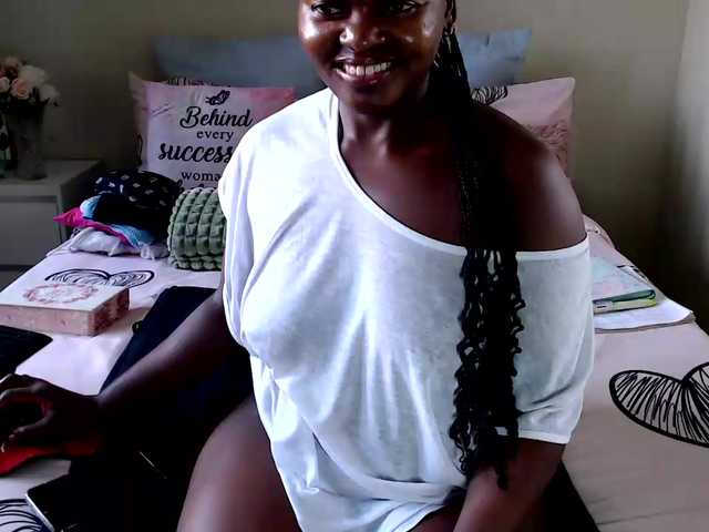 FitBlair66 live cam on BongaCams