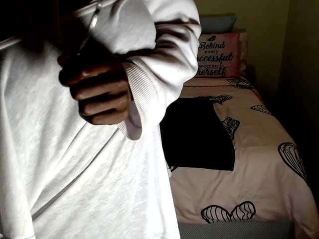FitBlair66 live cam on BongaCams