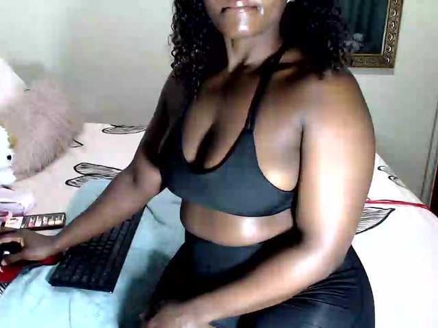 FitBlair66 live cam on BongaCams