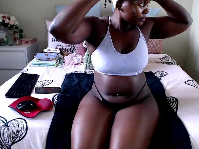 FitBlair66 live cam on BongaCams
