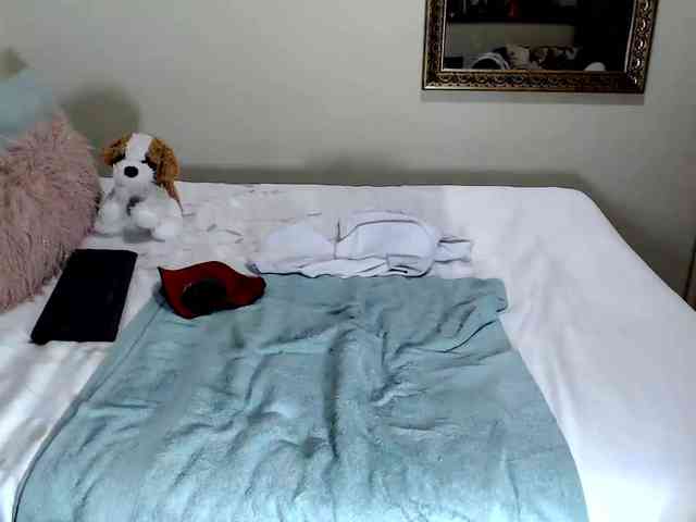 FitBlair66 webcam