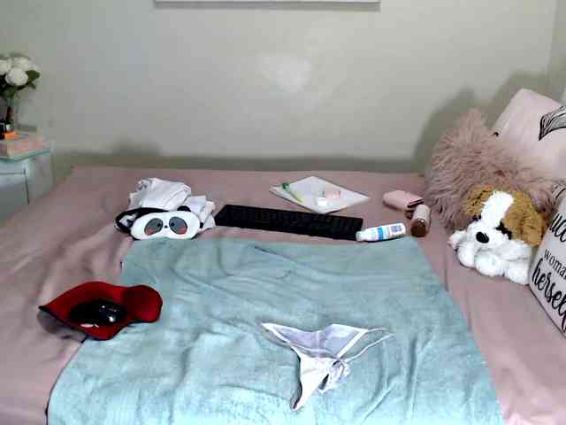 FitBlair66 webcam