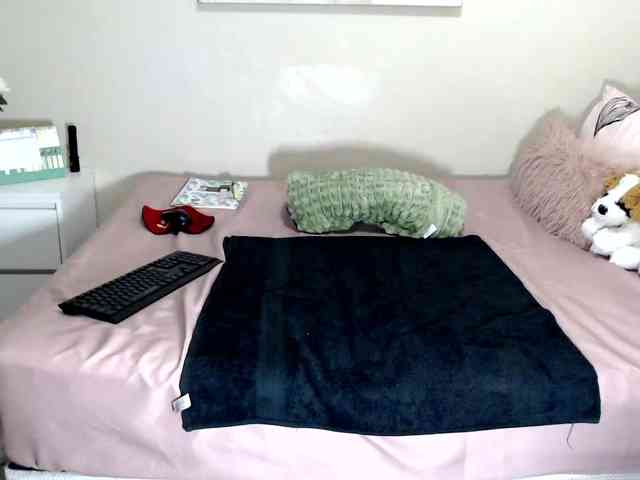 FitBlair66 webcam