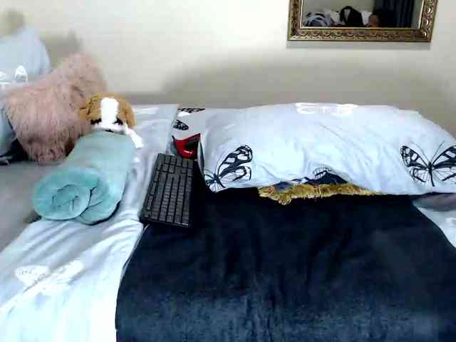 FitBlair66 webcam