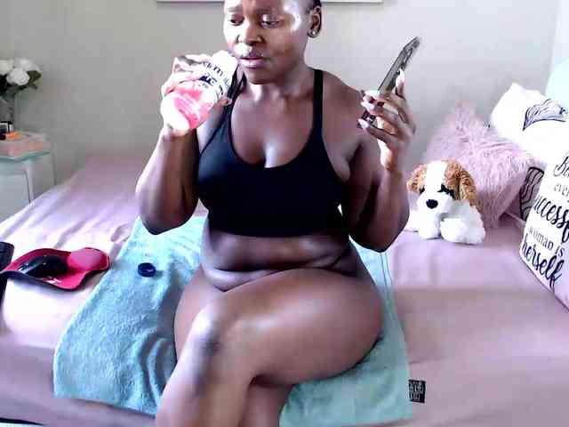 FitBlair66 webcam