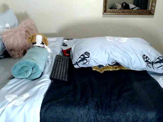 FitBlair66 webcam