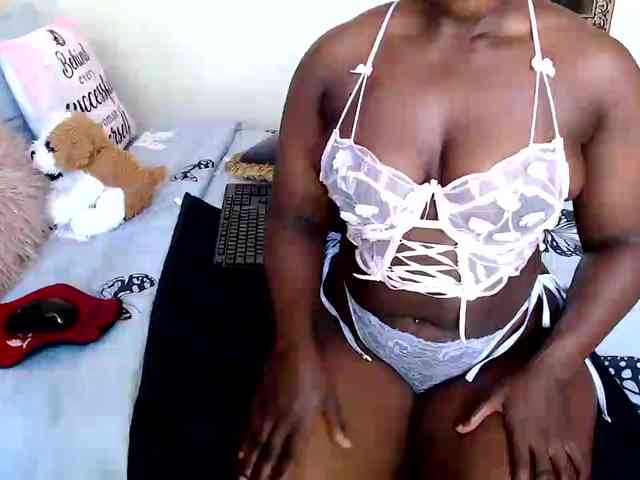 FitBlair66 webcam