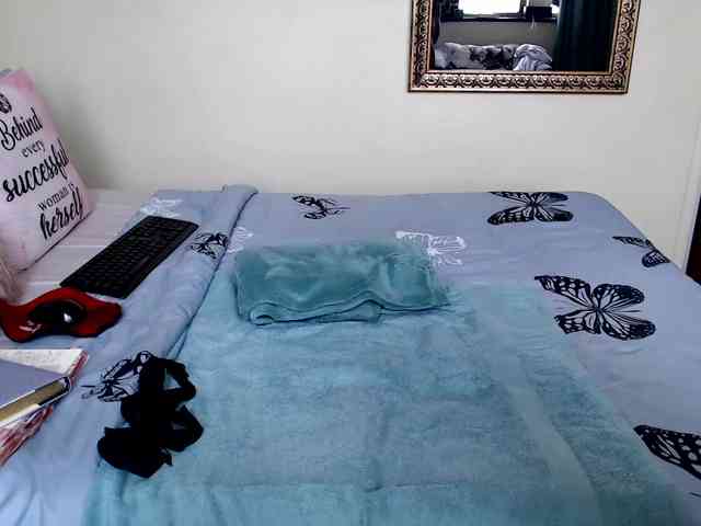 FitBlair66 webcam