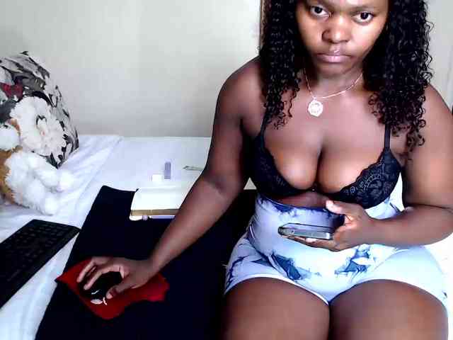 FitBlair66 webcam
