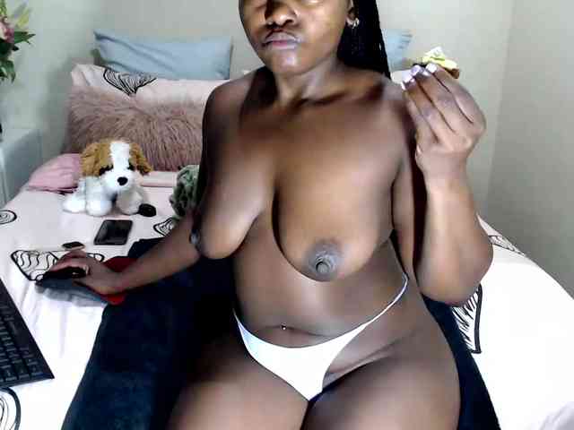FitBlair66 webcam
