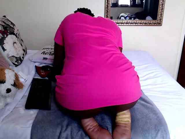 FitBlair66 webcam