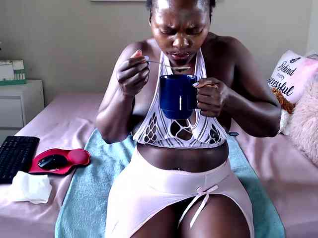 FitBlair66 webcam