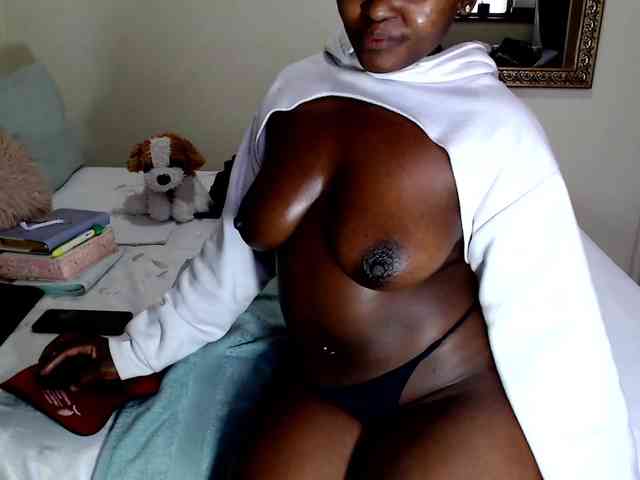 FitBlair66 webcam