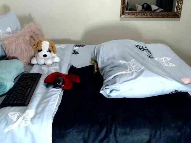FitBlair66 webcam
