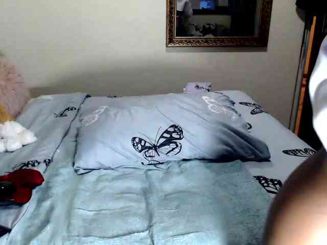FitBlair66 webcam