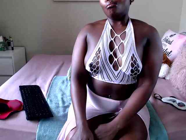 FitBlair66 webcam