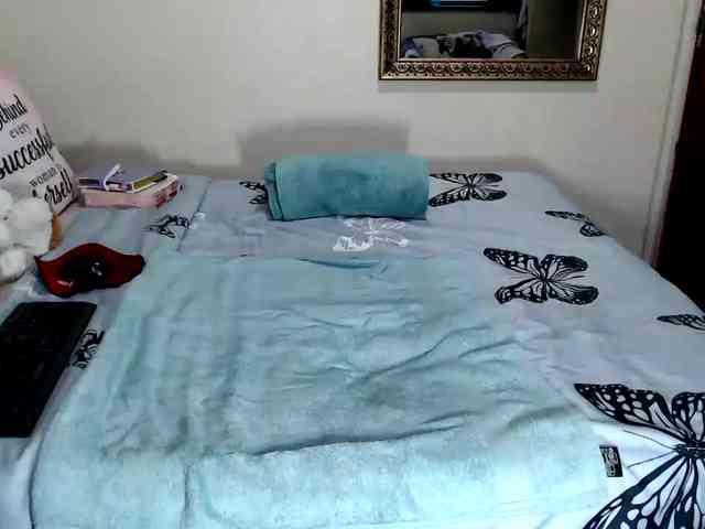 FitBlair66 webcam