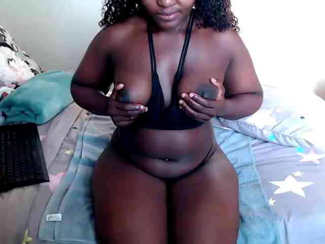 FitBlair66 webcam