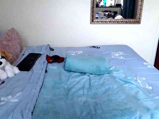 FitBlair66 webcam
