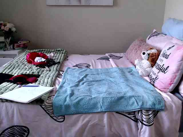 FitBlair66 webcam
