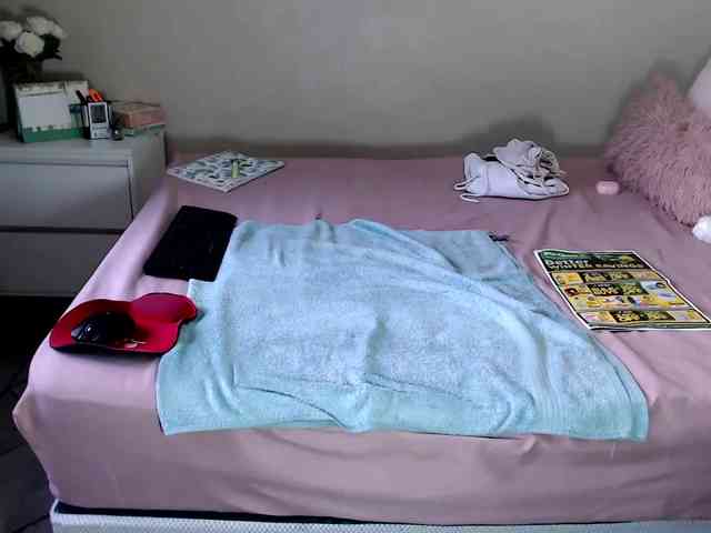 FitBlair66 webcam