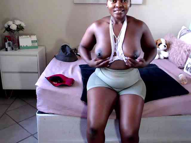 FitBlair66 webcam
