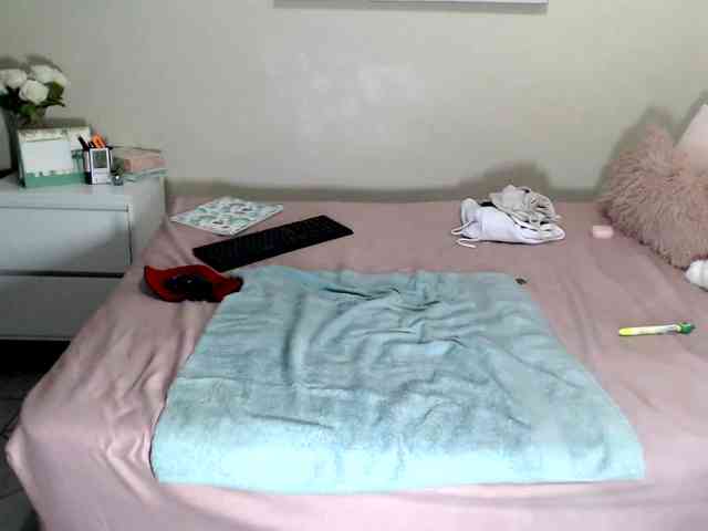 FitBlair66 webcam