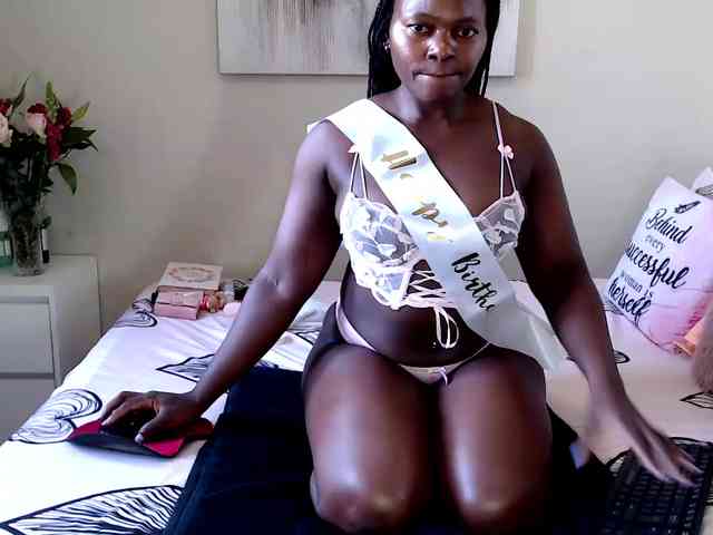 FitBlair66 webcam