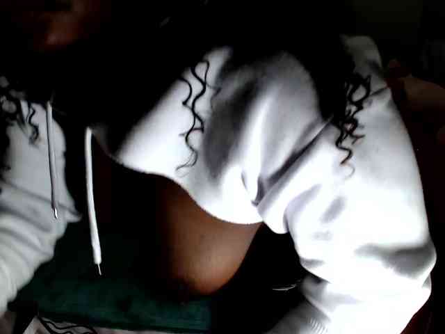 FitBlair66 webcam