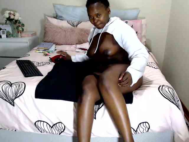 FitBlair66 webcam