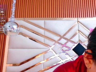 Sexyladyandhot Porn Show