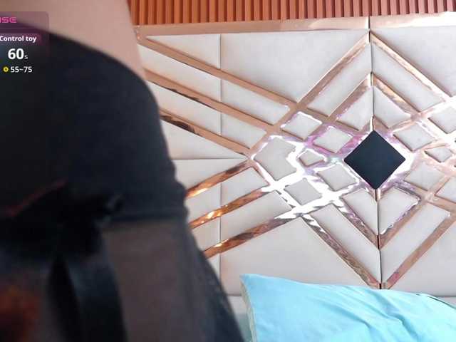sluttyandmature live cam on BongaCams