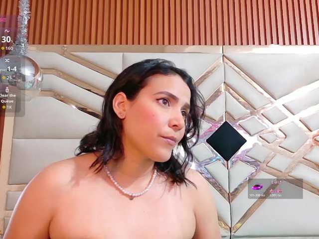sluttyandmature live cam on BongaCams