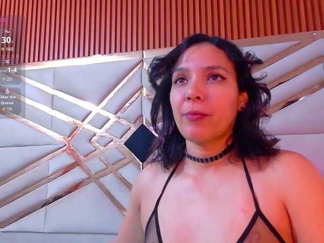 sluttyandmature live cam on BongaCams