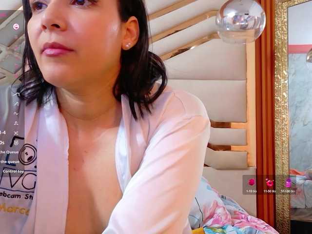 sluttyandmature live cam on BongaCams