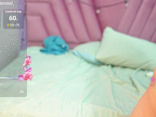 sluttyandmature live cam on BongaCams