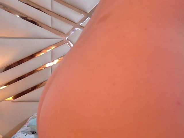 sluttyandmature live cam on BongaCams