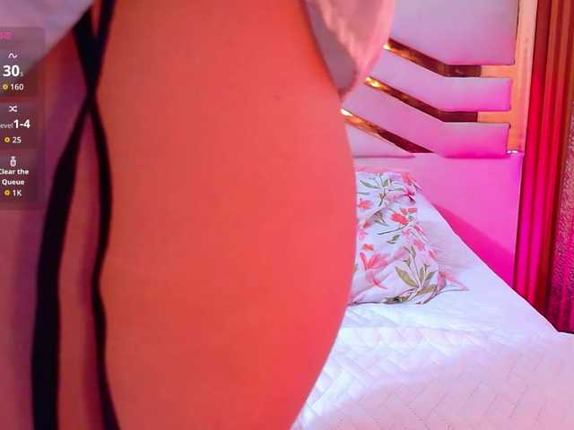 sluttyandmature live cam on BongaCams