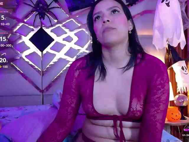 sexyladyandhot's live room