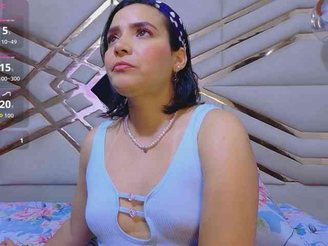Sexyladyandhot webcam