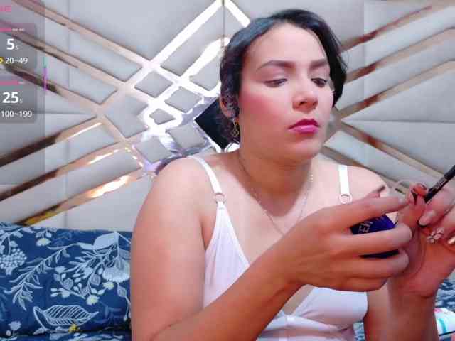 Sexyladyandhot webcam