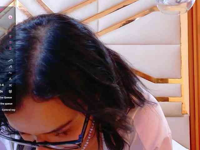 Sexyladyandhot webcam