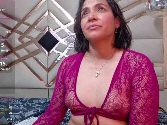 Sexyladyandhot webcam