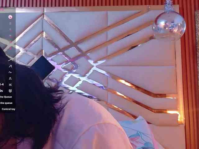 Sexyladyandhot webcam