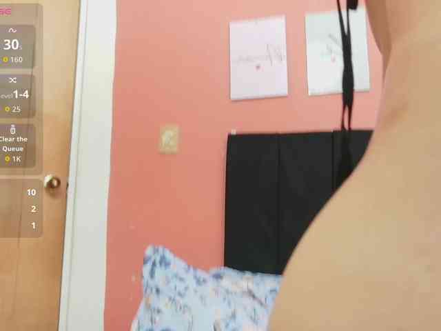 Sexyladyandhot webcam